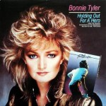 Bonnie_Tyler_Holding_a_Hero